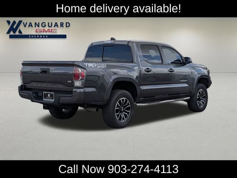 Used 2021 Toyota Tacoma TRD Sport AWD/4WD image 9