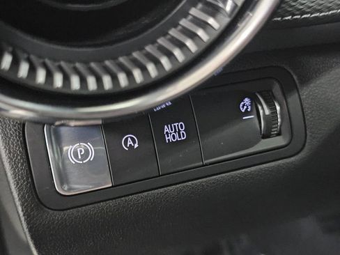 Used 2025 Chevrolet Equinox LT w/ Safety and Technology Package FWD image 28