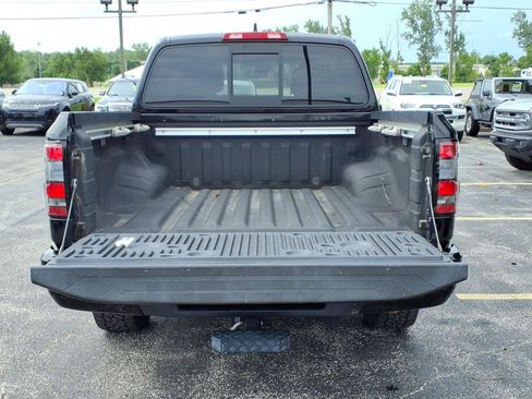 Used 2022 Nissan Frontier SV AWD/4WD image 29