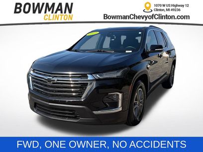 Used 2023 Chevrolet Traverse LT