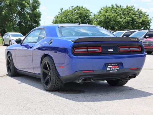 Used 2021 Dodge Challenger R/T Scat Pack RWD image 11
