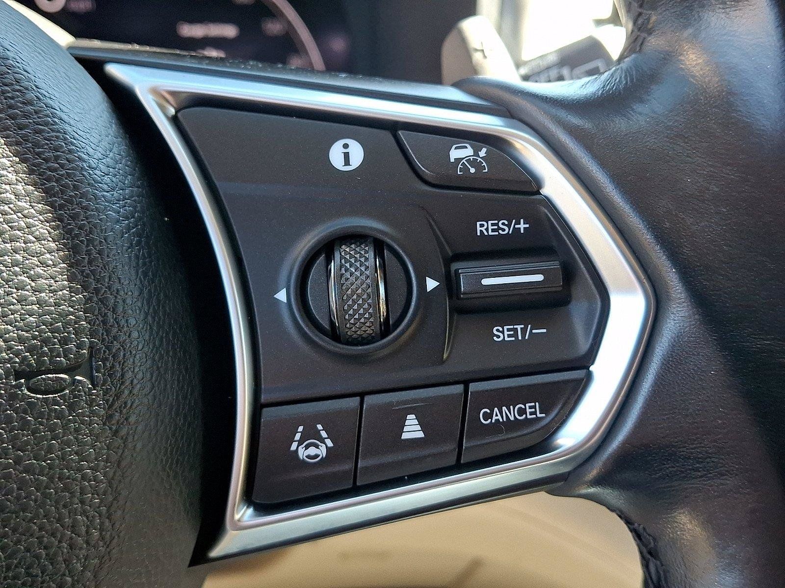 Used 2023 Acura MDX SH-AWD image 23