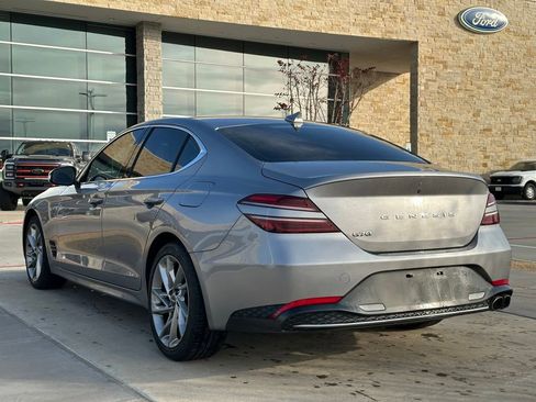 Used 2022 Genesis G70 2.0T image 8