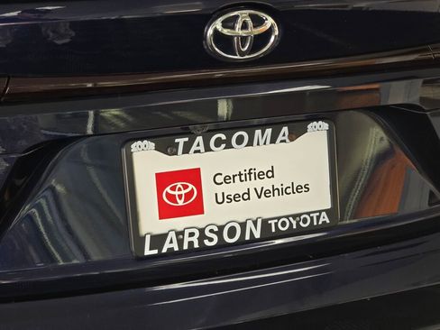 Used 2022 Toyota Corolla SE image 14