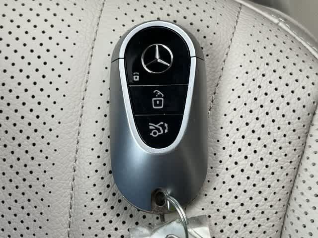 Used 2023 Mercedes-Benz EQS 450+ 4MATIC SUV image 43
