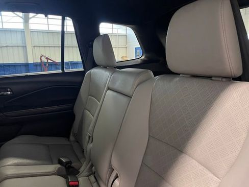 Used 2019 Honda Passport EX-L image 18