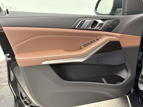New 2026 BMW X5 xDrive40i w/ Climate Comfort Package image 26