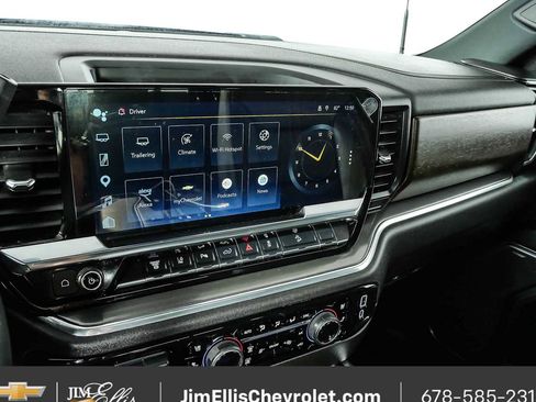 Used 2025 Chevrolet Silverado 2500 High Country w/ High Country Premium Package AWD/4WD image 13