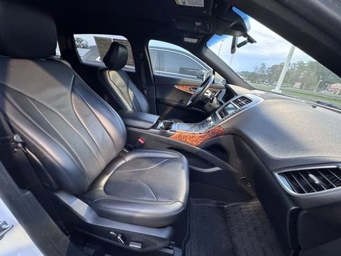 Used 2020 Lincoln Nautilus Reserve w/ Equipment Group 201A image 28