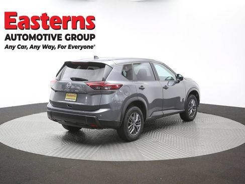 Used 2024 Nissan Rogue S AWD/4WD image 42