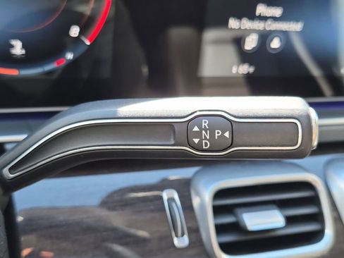 Used 2021 Mercedes-Benz GLE 350 w/ Premium Package image 35