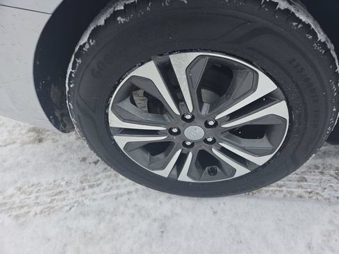 Used 2021 Kia Sedona SX FWD image 19