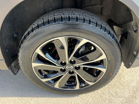 Used 2023 MAZDA CX-5 AWD 2.5 S w/ Premium Package image 19