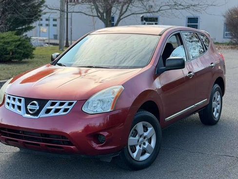 Used 2011 Nissan Rogue S image 2