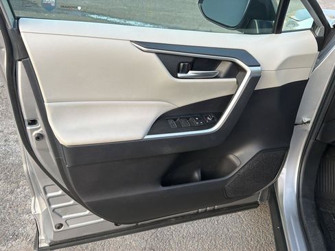 Certified 2023 Toyota RAV4 XLE Premium FWD image 16