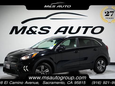 Used 2022 Kia Niro LXS w/ Digital Cluster Package image 1
