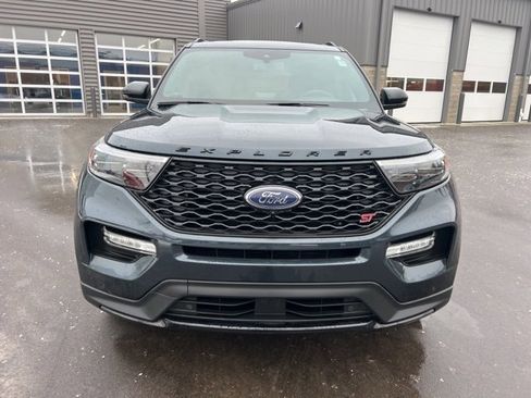 Used 2023 Ford Explorer ST w/ Equipment Group 401A image 2