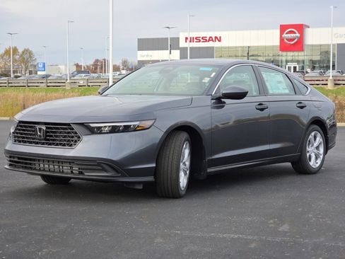 New 2025 Honda Accord LX image 12