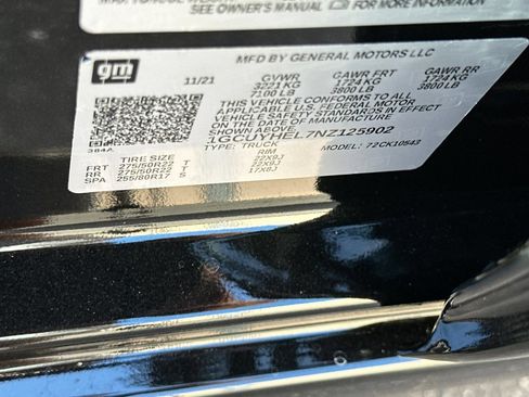 Used 2022 Chevrolet Silverado 1500 High Country w/ LPO, Dark Essentials Package AWD/4WD image 30