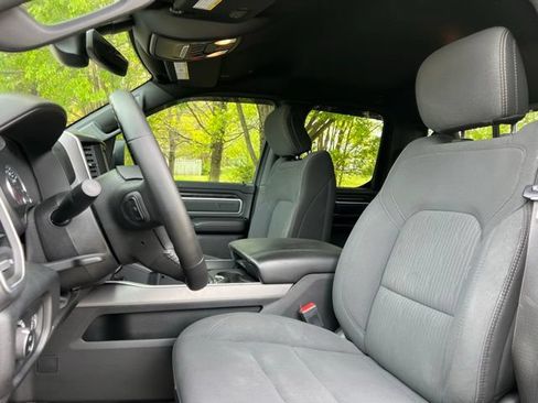 Used 2022 RAM 1500 Big Horn AWD/4WD image 13