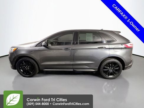 Used 2020 Ford Edge ST-Line w/ Cold Weather Package image 6