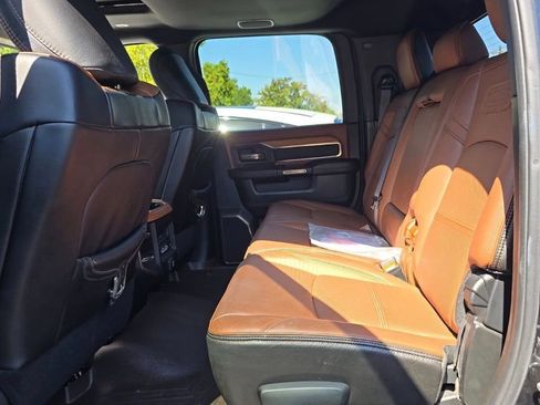 Used 2019 RAM 2500 Limited AWD/4WD image 3