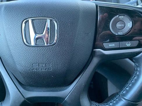 Certified 2021 Honda Pilot Special Edition image 12