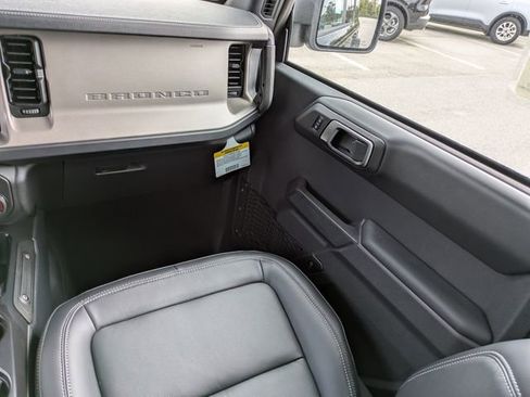 New 2026 Ford Bronco Outer Banks image 17