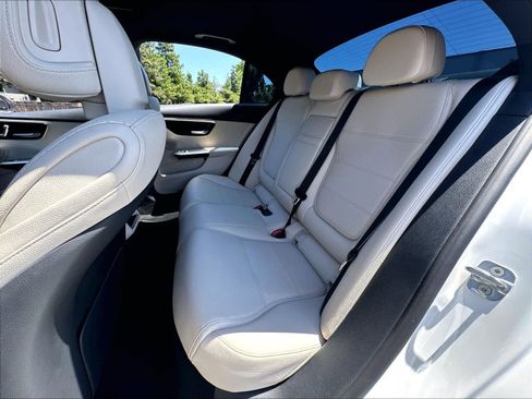 Used 2024 Mercedes-Benz C 300 Sedan image 29