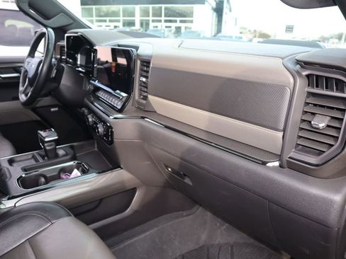 Used 2023 Chevrolet Silverado 1500 ZR2 w/ Technology Package image 33