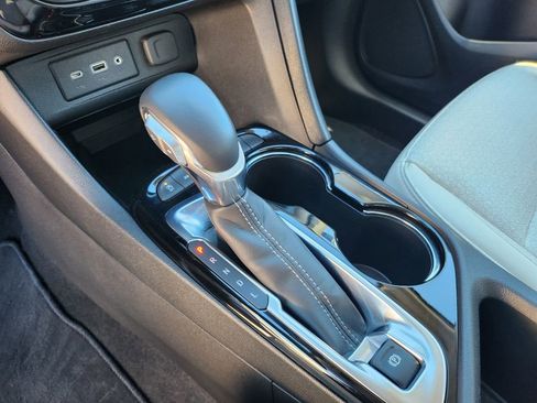 Used 2021 Buick Encore GX Select image 24
