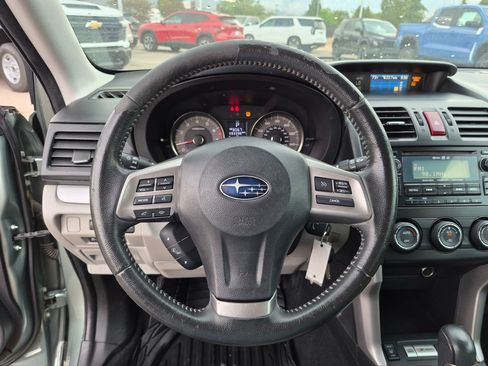 Used 2015 Subaru Forester 2.5i Limited w/ Popular Package #2 AWD/4WD image 17