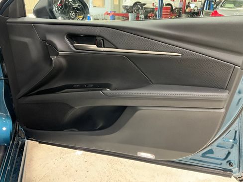 Used 2025 Toyota Camry XSE FWD image 23