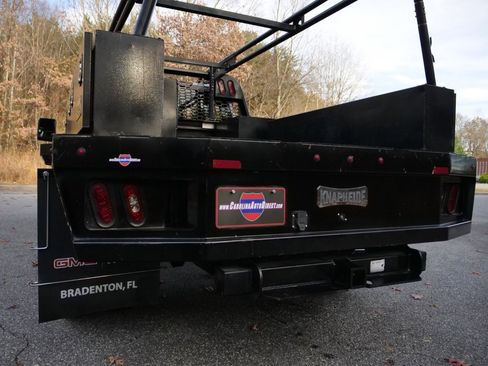 Used 2021 GMC Sierra 3500 2WD Crew Cab w/ Convenience Package image 12