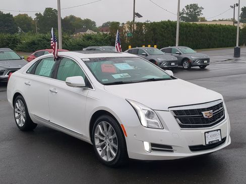 Certified 2016 Cadillac XTS Luxury w/ Driver Awareness Package FWD image 2