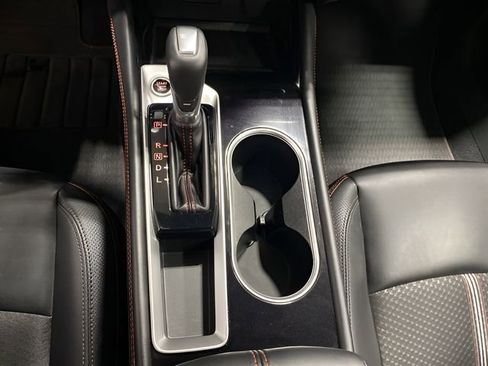 Certified 2025 Nissan Altima 2.5 SR FWD image 18