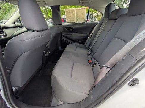 Used 2024 Toyota Corolla LE FWD image 13