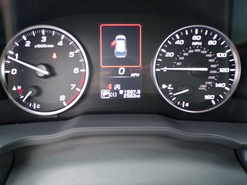 Used 2026 Subaru Crosstrek 2.5i Premium AWD/4WD image 25