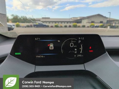 Used 2024 Toyota Prius XLE AWD/4WD image 15