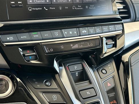 New 2026 Honda Odyssey Touring image 25
