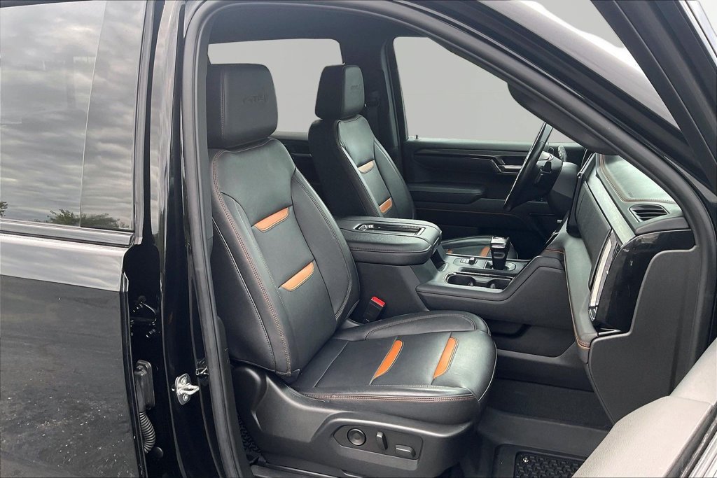 Used 2022 GMC Sierra 1500 AT4 w/ AT4 Preferred Package AWD/4WD image 32