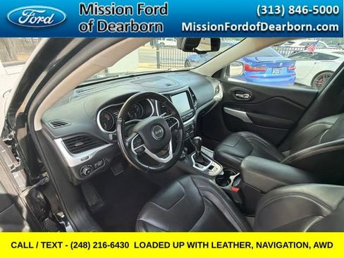 Used 2018 Jeep Cherokee Overland AWD/4WD image 22
