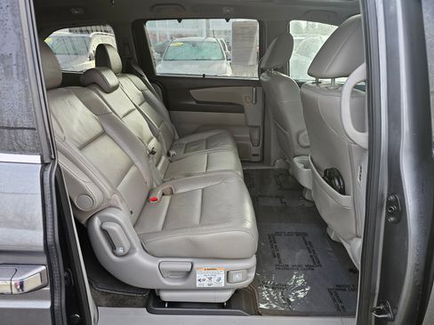 Used 2012 Honda Odyssey Touring image 12