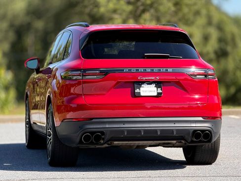 Used 2021 Porsche Cayenne S AWD/4WD image 5