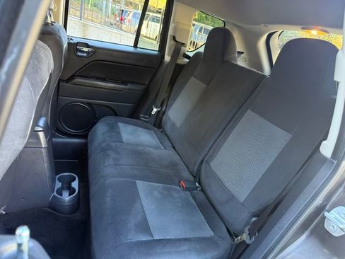 Used 2016 Jeep Compass Sport w/ Power Value Group image 18