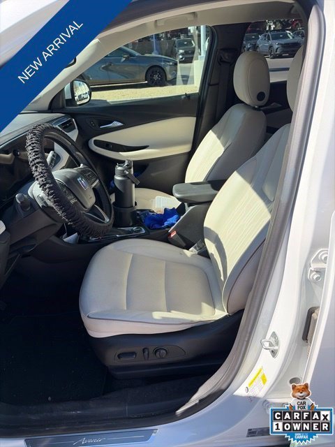 Used 2024 Buick Encore GX Avenir w/ Avenir Convenience Package FWD image 5