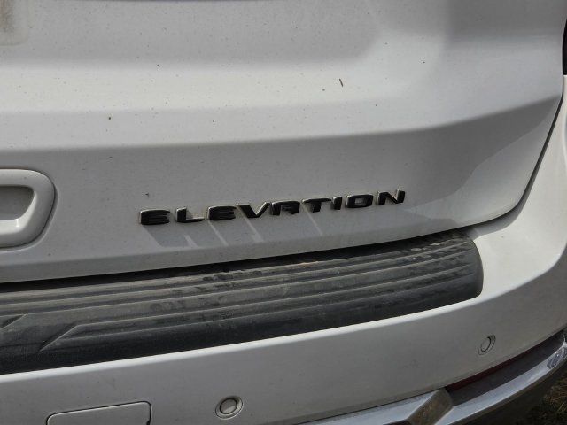 Used 2025 GMC Yukon Elevation w/ Technology Package AWD/4WD image 6
