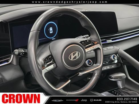 Used 2024 Hyundai Elantra Limited FWD image 23