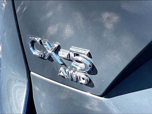 Used 2021 MAZDA CX-5 Carbon Edition image 10