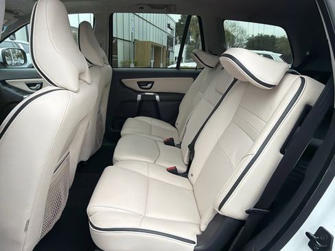 Used 2014 Volvo XC90 3.2 R-Design image 22